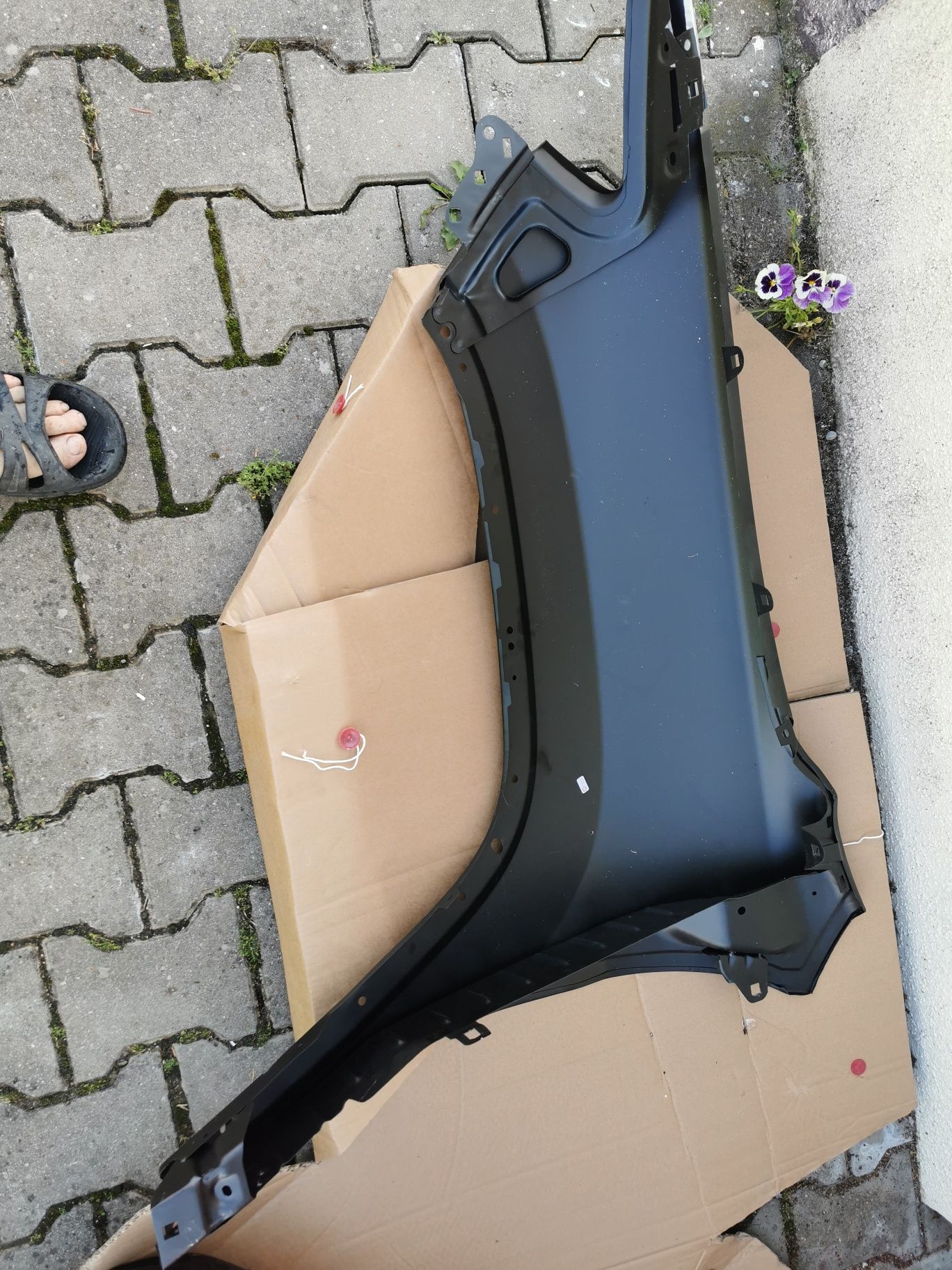 Błotnik lampa prawa przód jeep cherokee kl polift