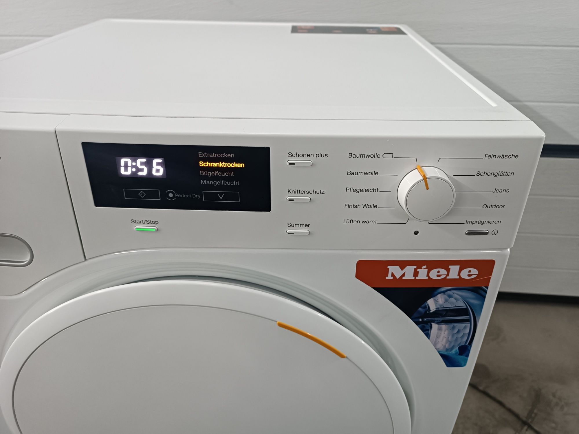 Сушильна машина Miele T1 TMB540 WP Eco