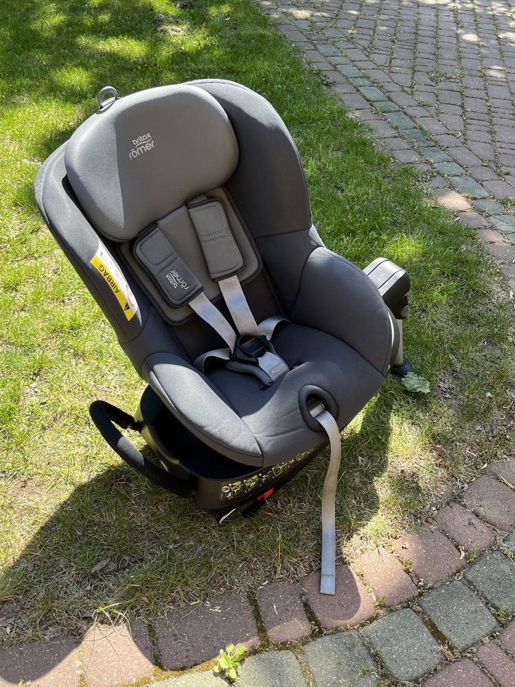 Britax Romer Dualfix 2R Storm Grey 0-18kg