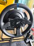 Thrustmaster t300 gt rs ( kierownica + pedały)