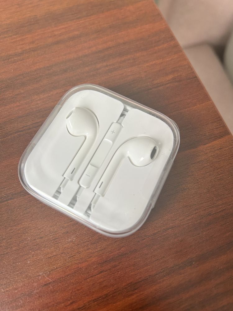 Słuchawki przewodowe EarPods Apple białe