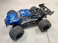 MAVERICK Quantum XT 1/10 4WD powystawowy
