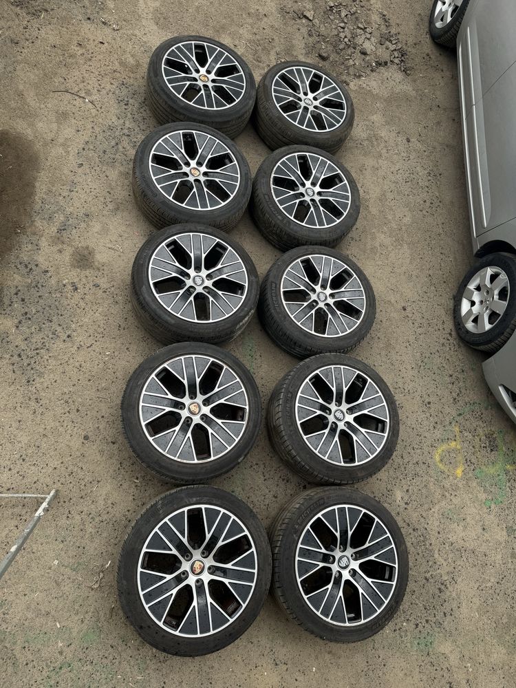 Титанові диски R20 Porsche taycan