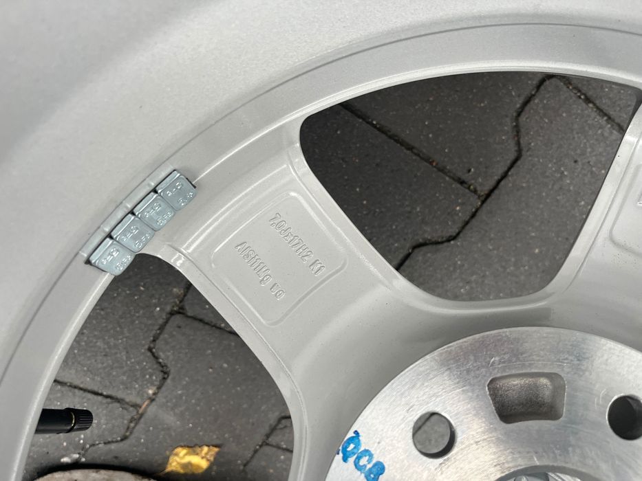 Felgi aluminiowe VW T5 T6I 5x120 Borbet 215/65r17