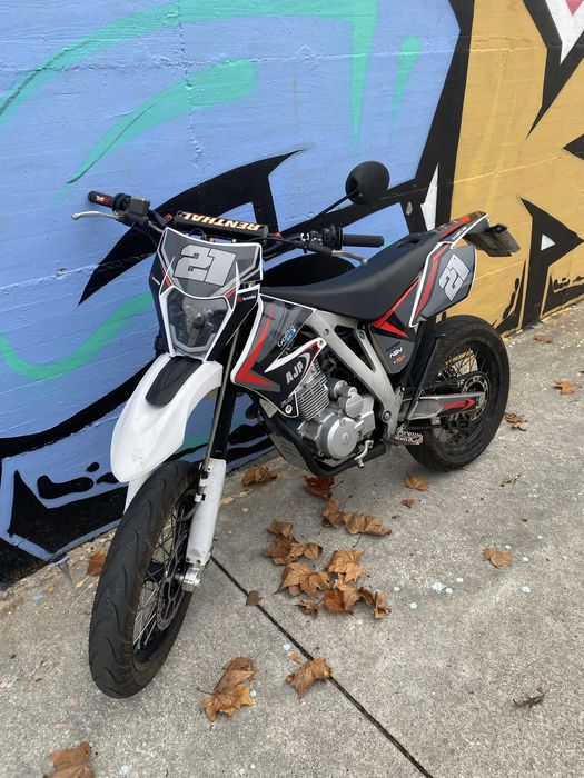 Ajp pr3 supermotard full extras 2700 quem vier buscar esta semana