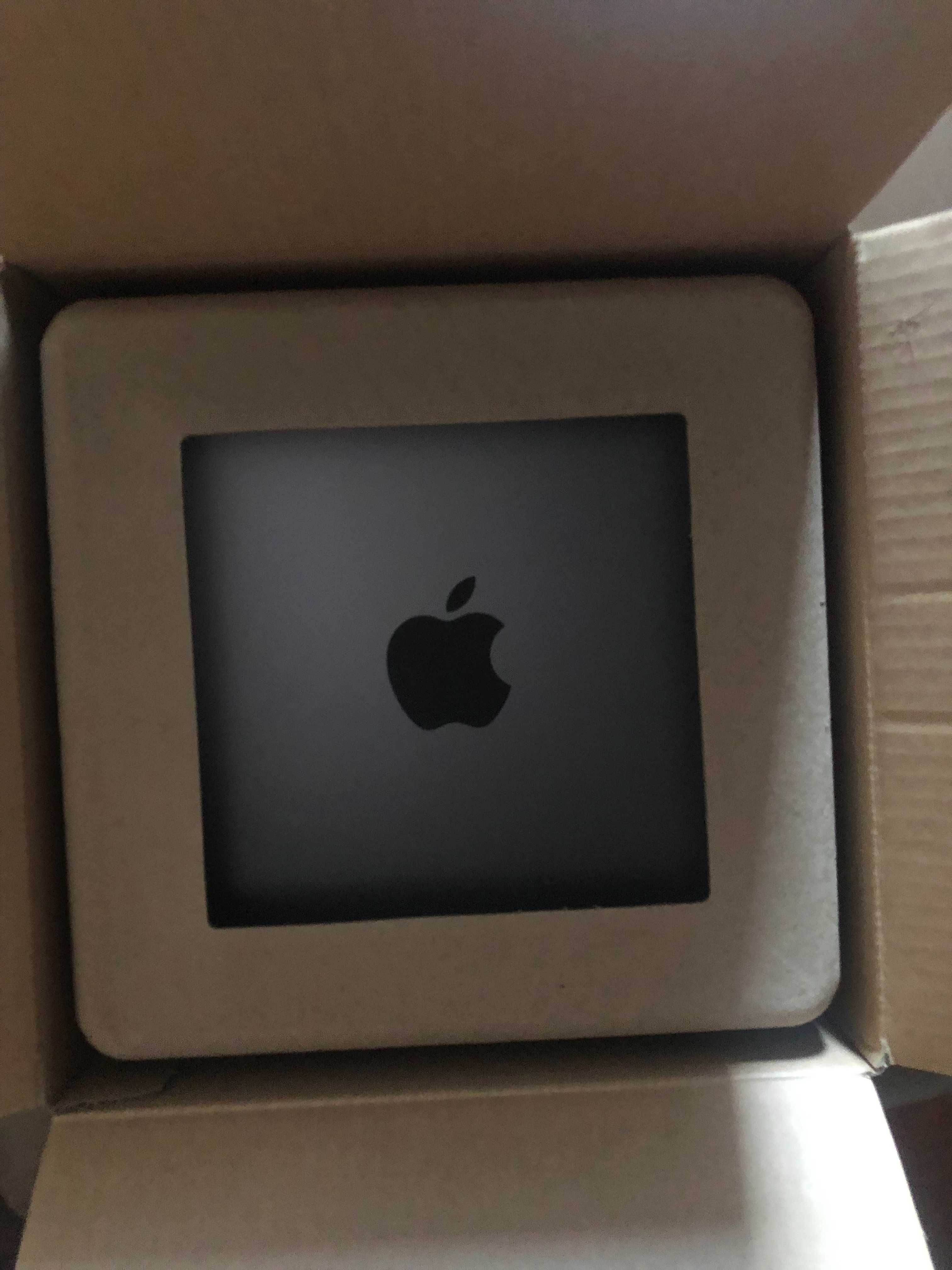 Коробка Apple Mac Mini A1993 упаковка новая