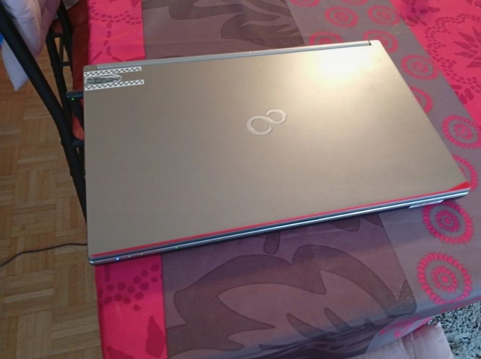 Fujitsu celsius h760