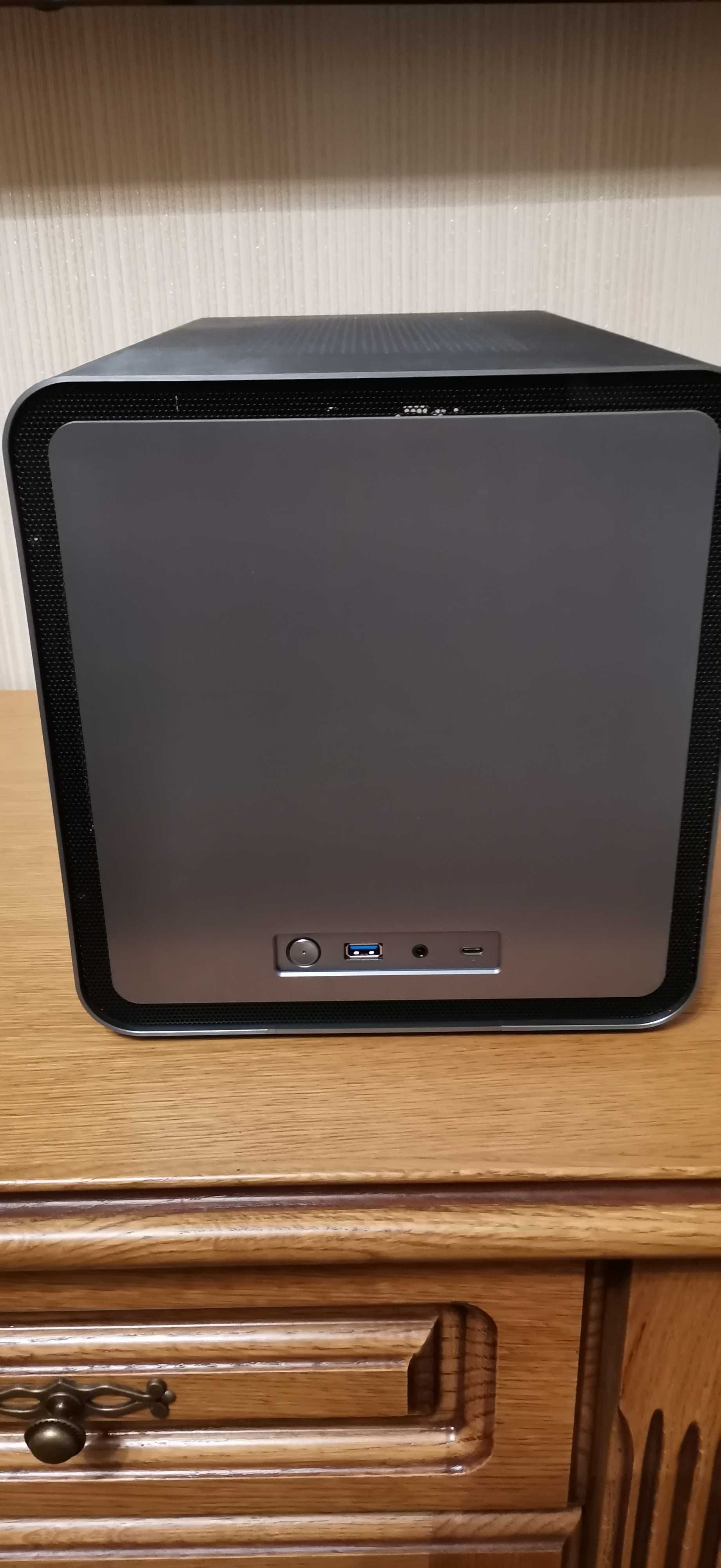 Корпус для ПК Qube V8 Gray, стан нового, повна комплектація