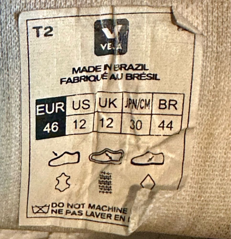 Кожаные мужские кроссовки Veja Recife Logo Recife Logo
