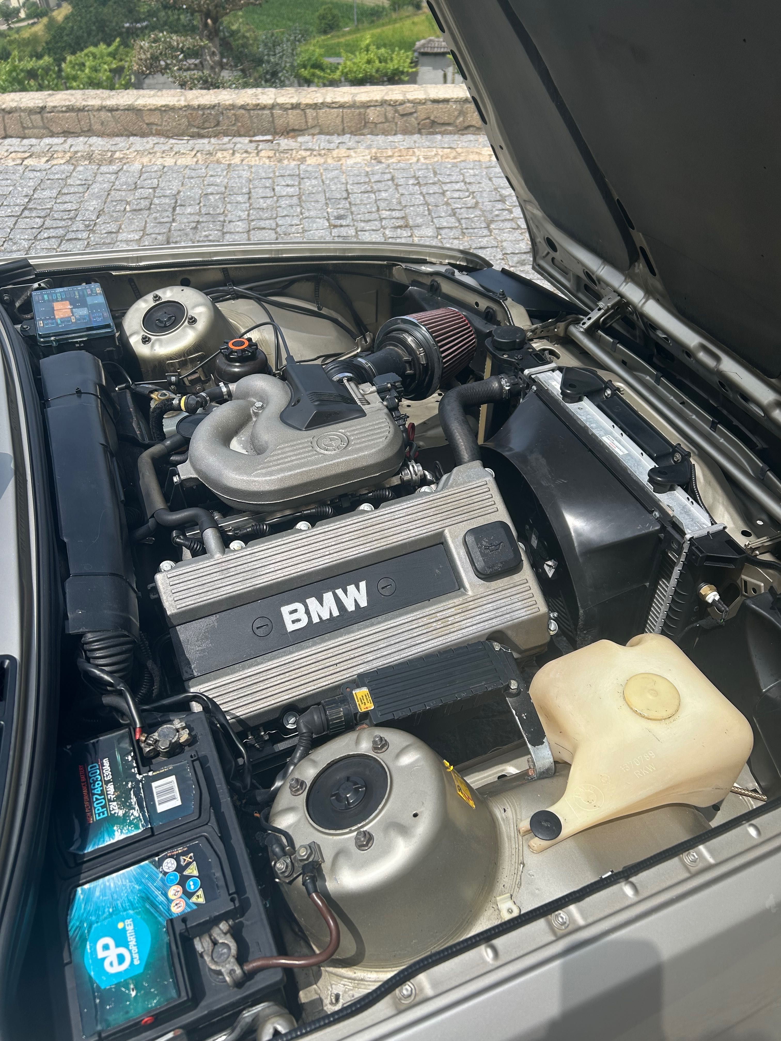 Bmw E30 swapp 318is