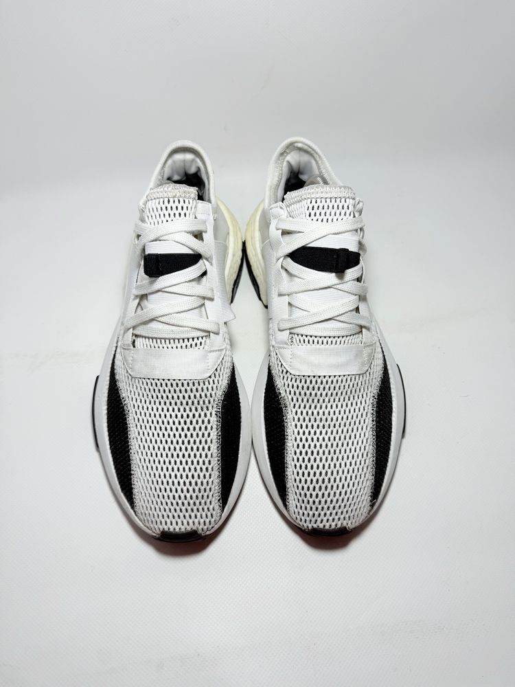 Кросівки adidas pod 44 розмір boost