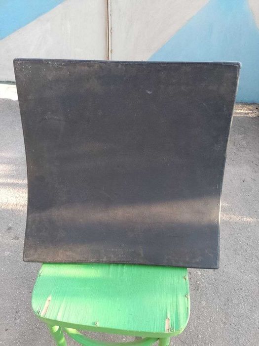 Ковер под гири гантели