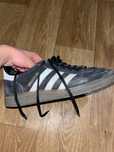 Adidas spezial, Адидас