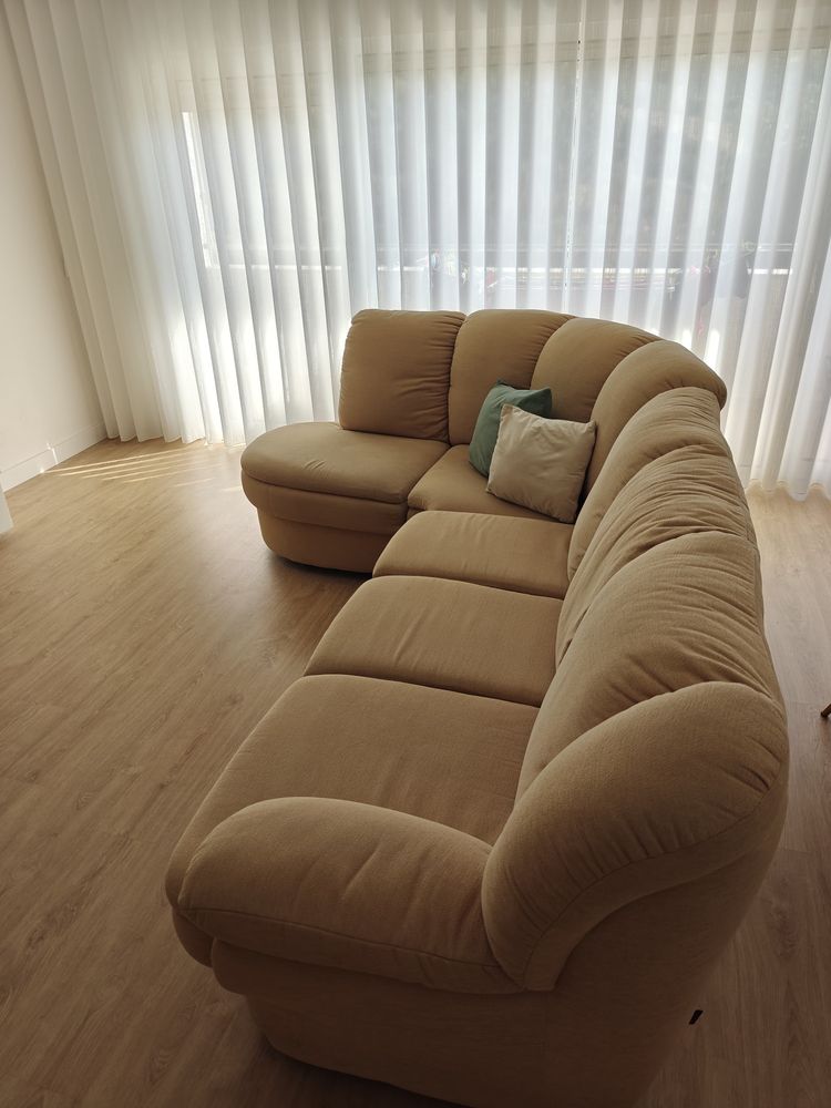 Sofa com chaise longue