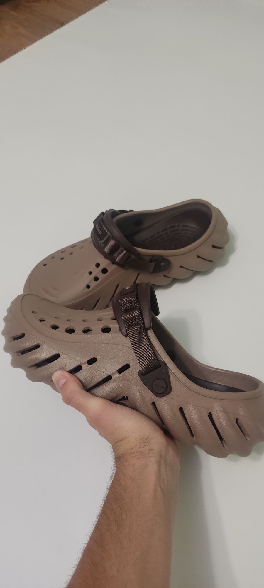 Оригінальні Crocs Echo Clog Крокси