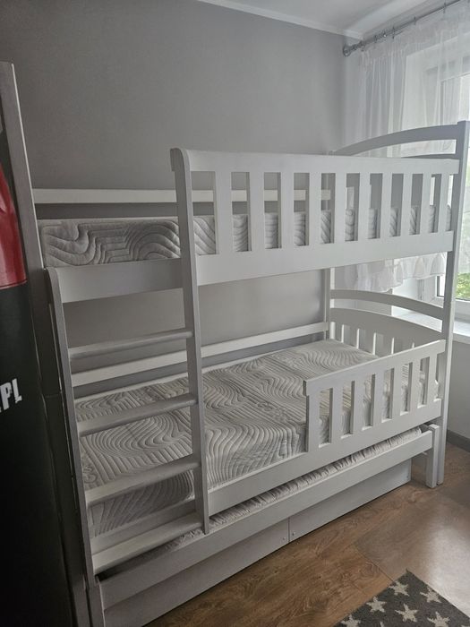 Sprzedam lozko pietrowe 3 osobowe 180/80