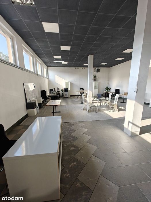 Magazyn hala lokal handlowy