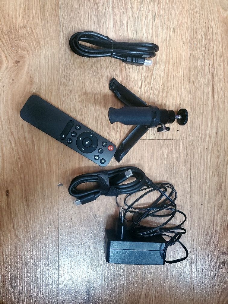 Rzutnik portatywny projector