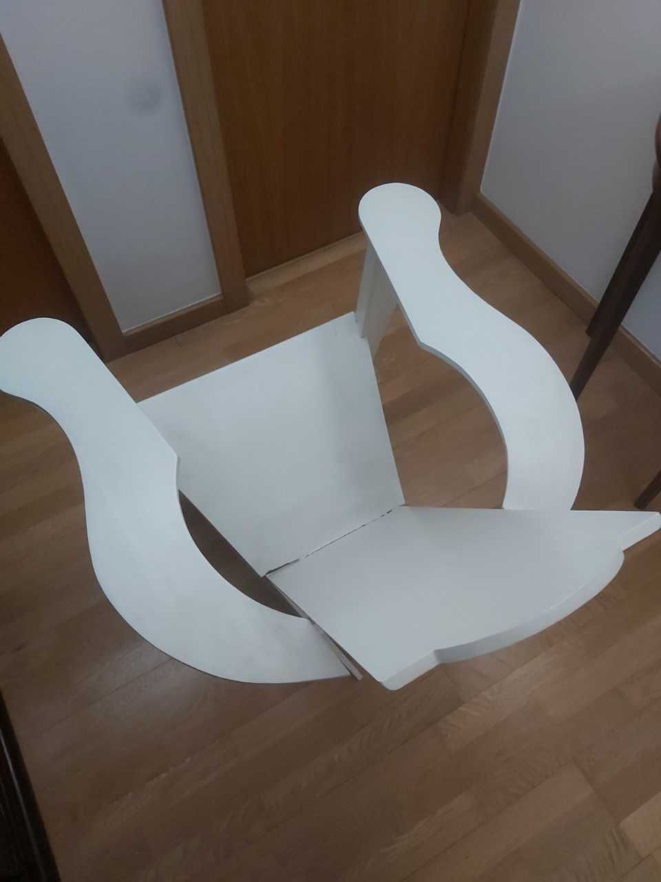 Cadeira Brasileira Branca