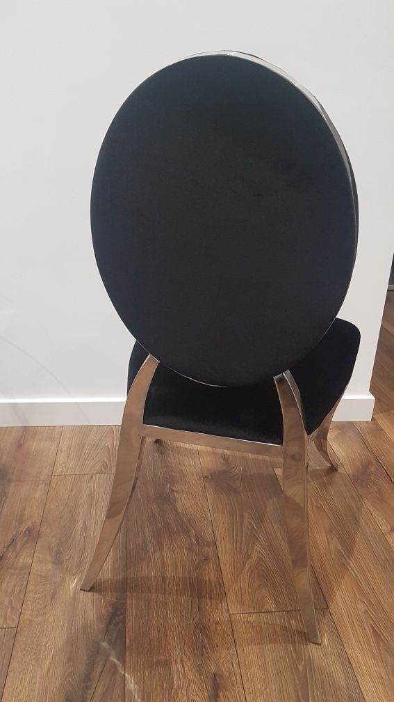 Krzesła w stylu  glamur