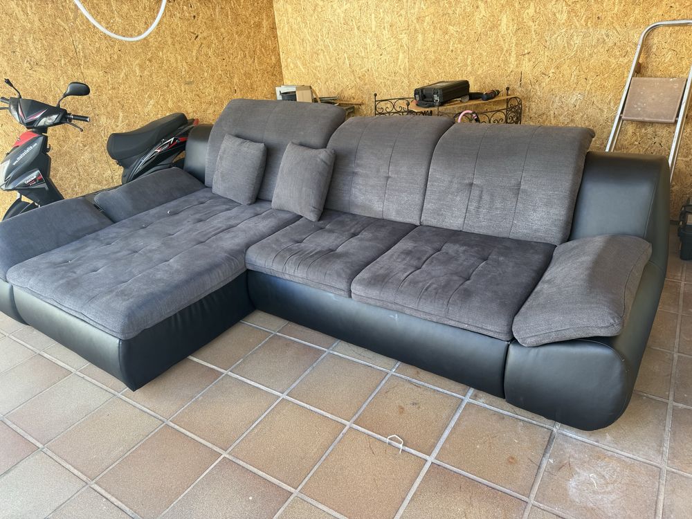 Sofa com chaise longue