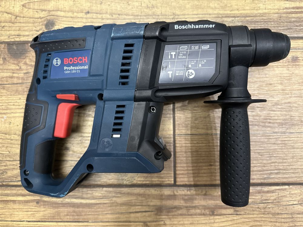 Młot udarowy SDS plus, młotowiertarka BOSCH GBH 18V-21 - 2023r.