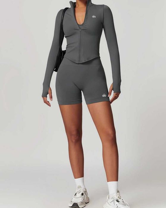 Шорти спортивні Alo Yoga Tight Push-Up Shorts Grey 77257-GY