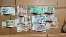 Vendo várias notas antigas de coleção