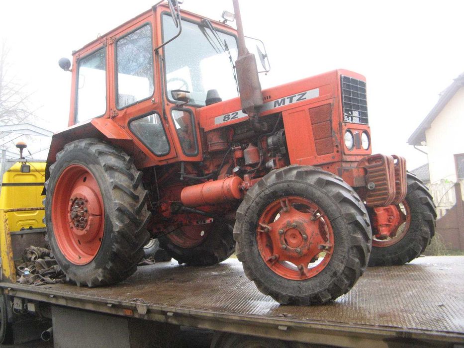 MTZ 82 z niemiec DDR w oryginale 89 r. wszystko sprawne - rozrzutnik