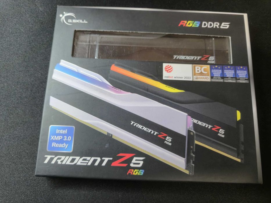 G.SKILL DDR5 32GB 7200MHz CL34 RGB Trident Z5 XMP F5-7200J3445G16X2