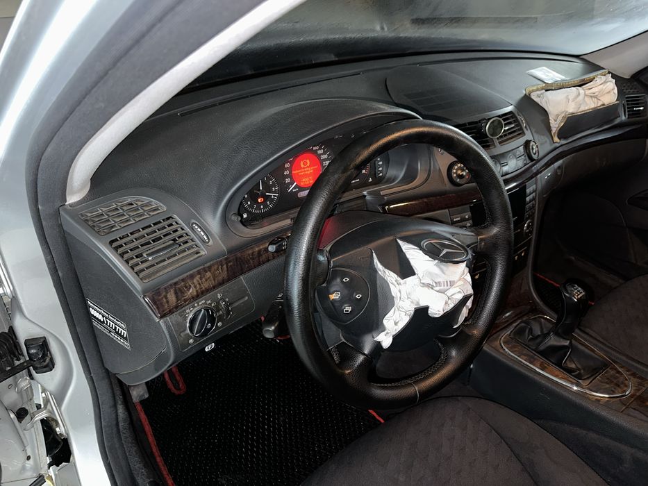 Mercedes E211 1.8 kompressor 2006 рік