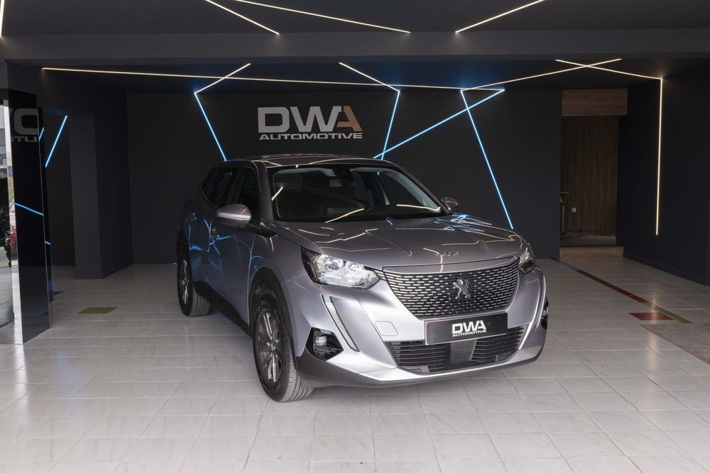 Peugeot e-2008 50 kWh Active