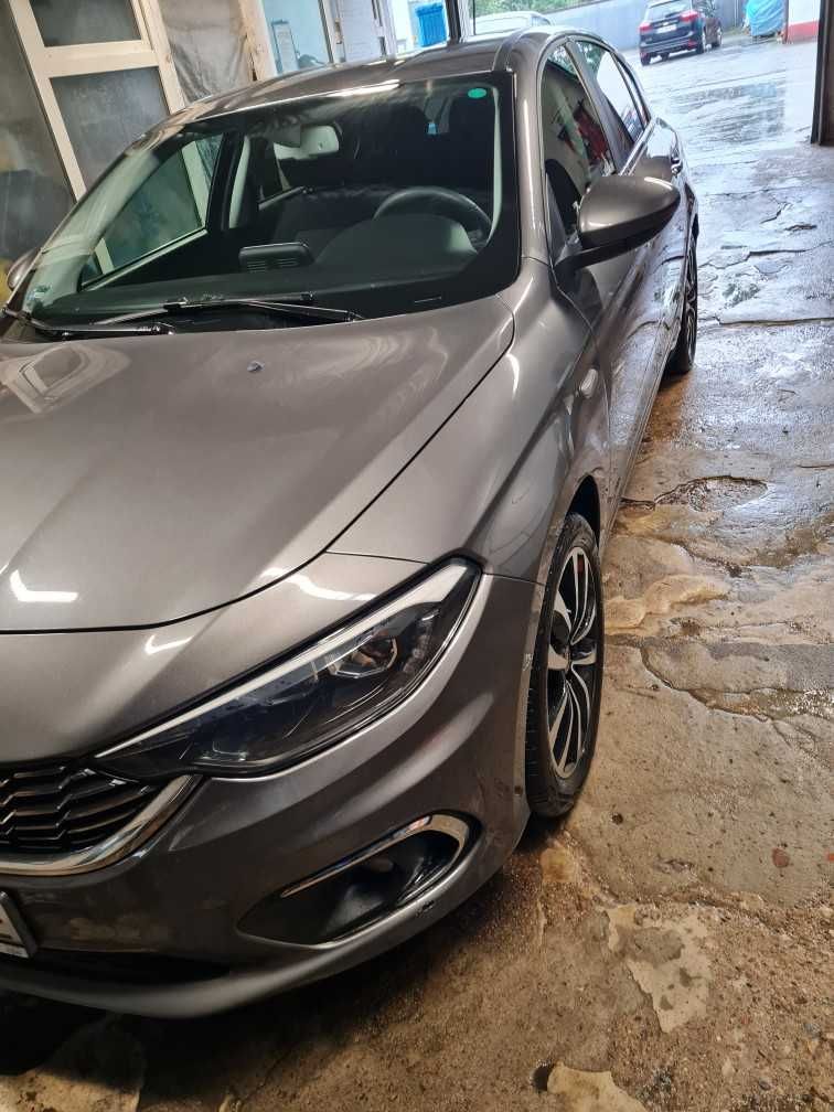 Auto z Salonu Fiat Tipo
