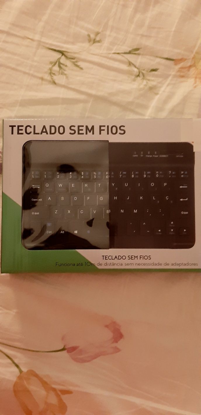 Teclado sem fio.