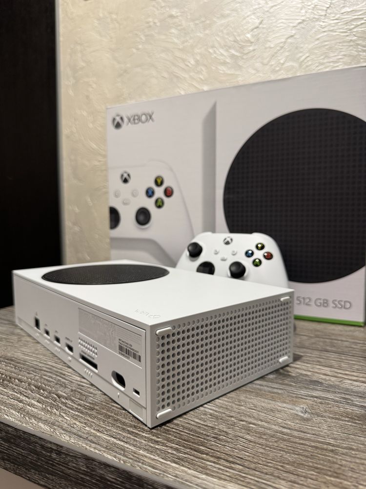 Консоль X BOX Series S 2025 512 Gb 4K новый приставка икс бокс серия С