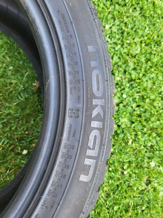 Opony 245/45/18 zimowe Nokian używane
