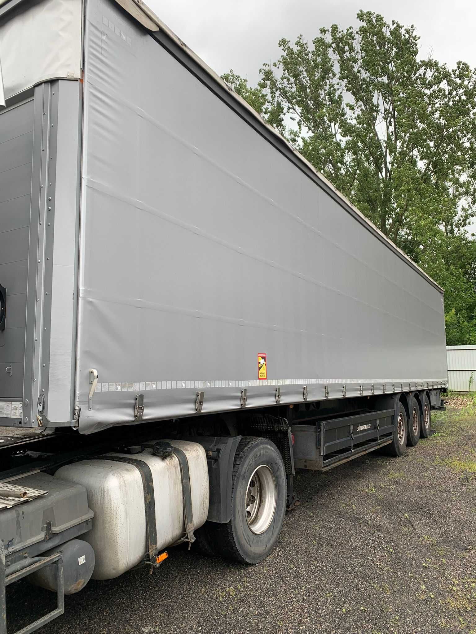 Schwarzmuller W-serie Mulda 8 metrów