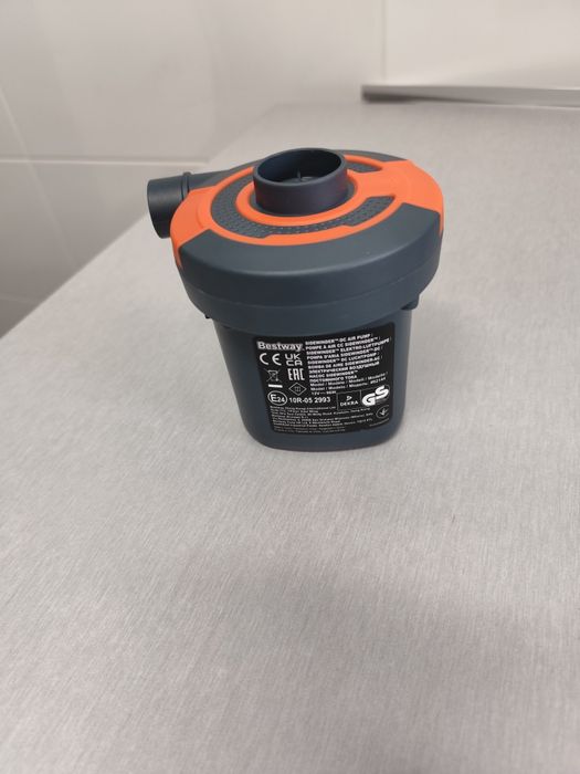 Bomba de ar elétrica portátil