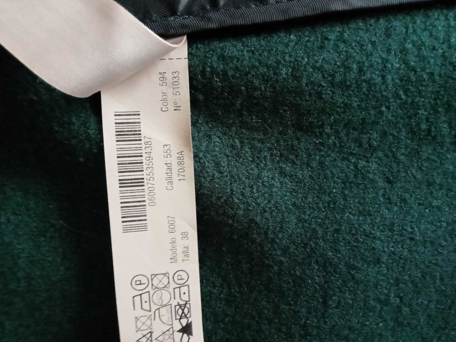 Marynarka z wełny lana cotta o kroju slim fit  Massimo Dutti r. 38