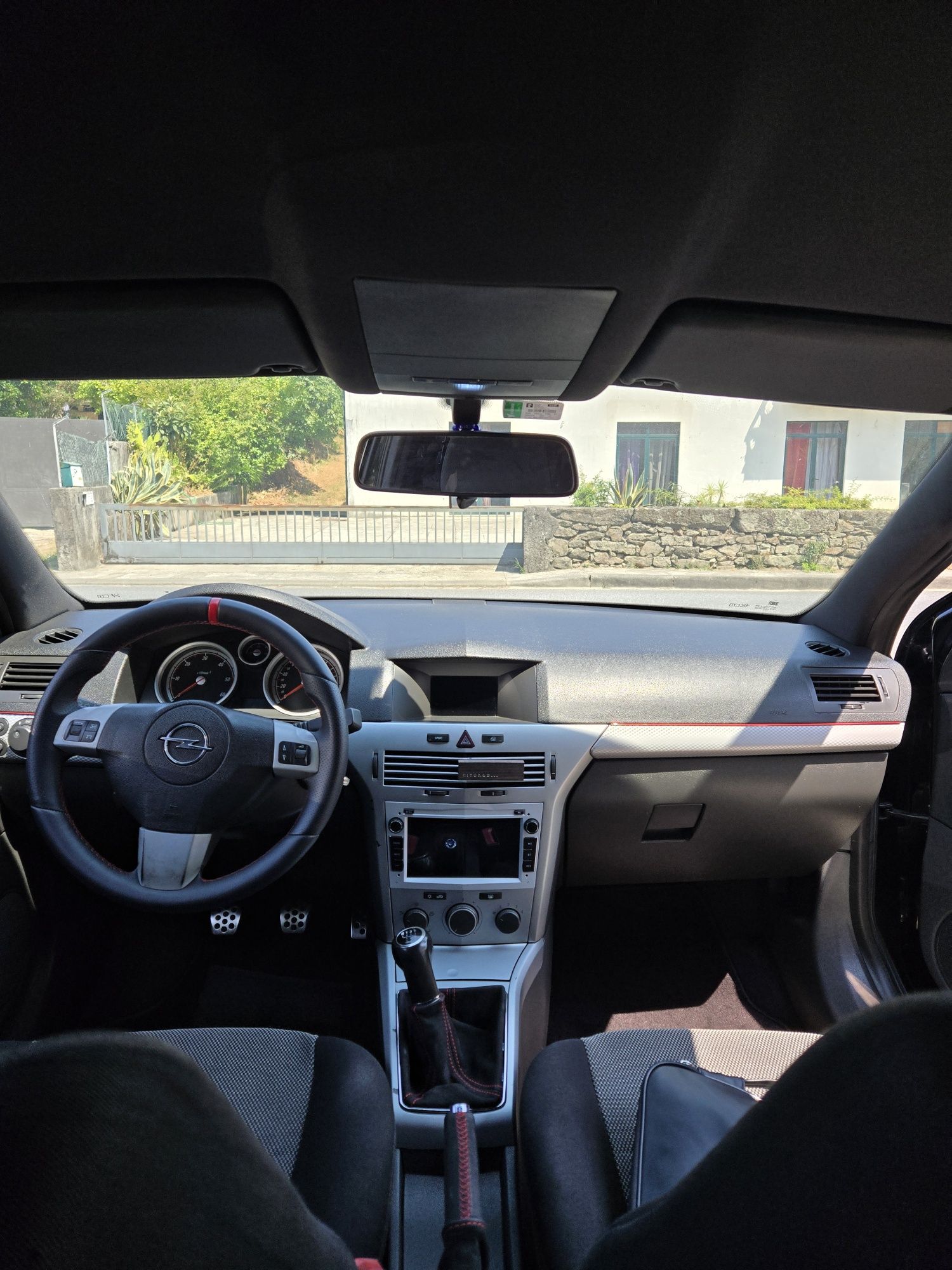 Opel astra H GTC 1.9 cdti 150CV