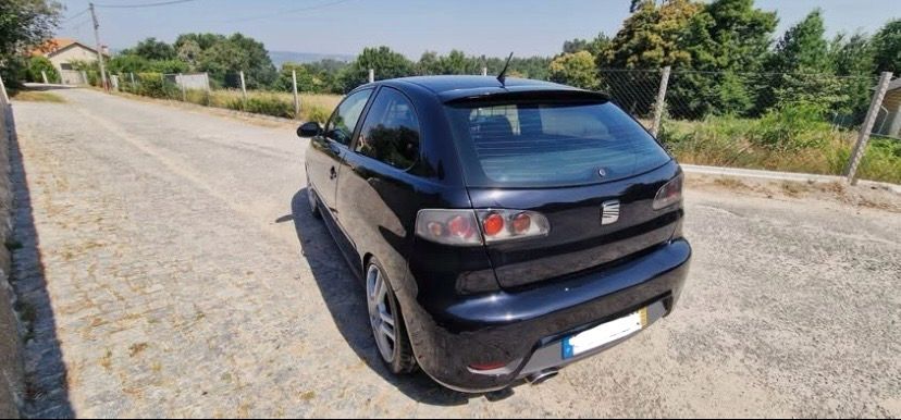 Seat Ibiza 6L PD130 de livrete