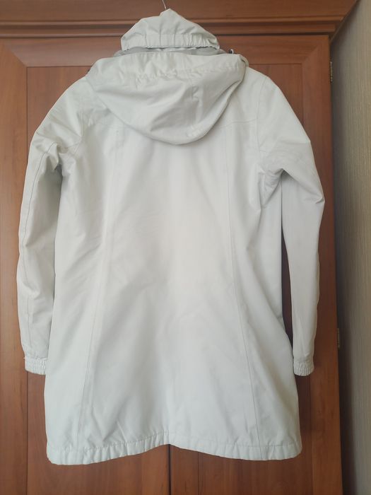 Biała na ocieplanej podszewce parka HELLY HANSEN  rozmiar S