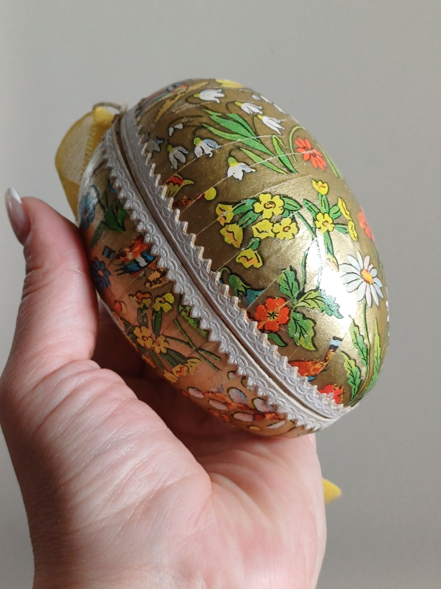 Jajo paper mache bombonierka pojemnik puzderko papierowe jajo vintage