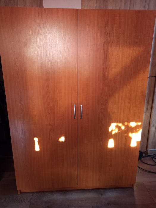 Sprzedam szafe     .