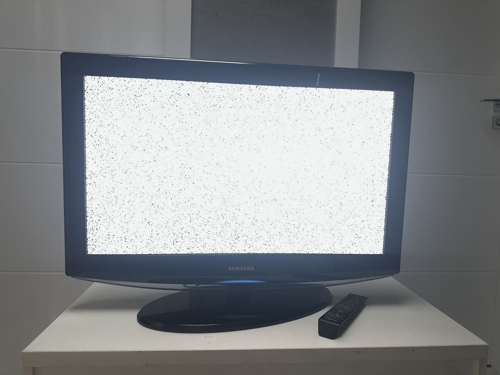 Telewizor Samsung 32’ LE32R81B
