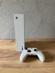 Xbox Series S 512GB + pad | Stan bardzo dobry | Bez pudełka