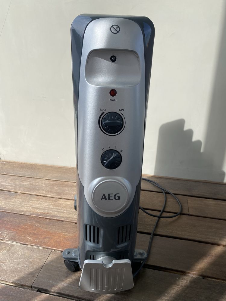 Aqueceder a óleo AEG