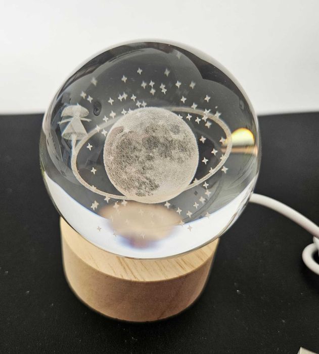 Candeeiro de Cristal Menina e Planeta