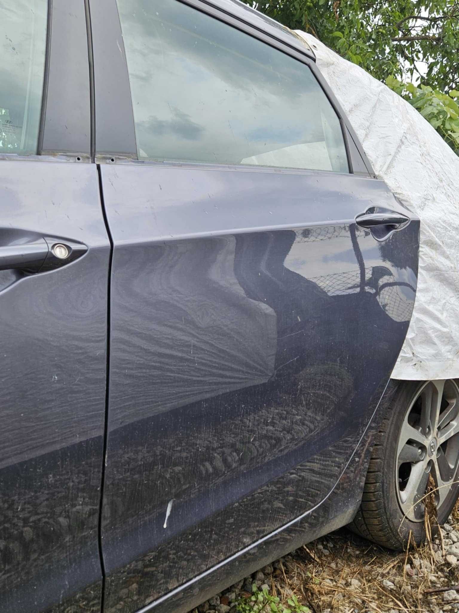 Drzwi lewe tył tylne Hyundai i30 II 2 12-17 Z3G kombi