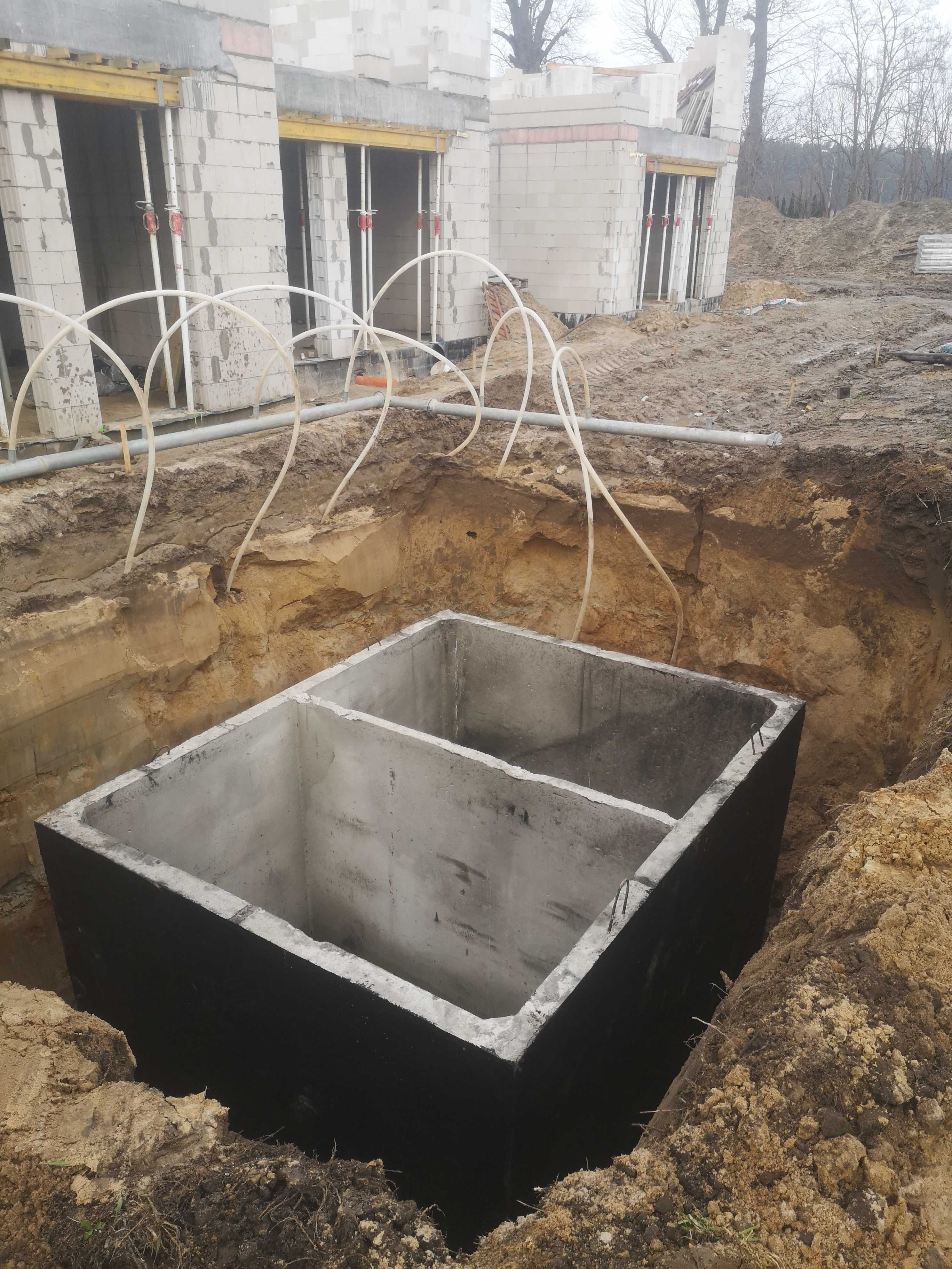 Zbiorniki na deszczówkę Szamba betonowe 2m3-14m3 piwnice kanały montaż